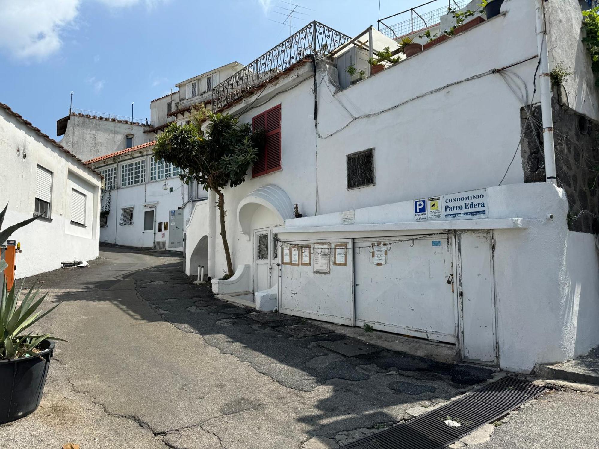 Donna Flora Ischia Appartamento Eksteriør billede